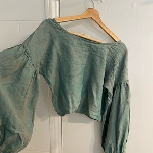Honeysuckle Gathering Linen Puff Sleeve Shirt